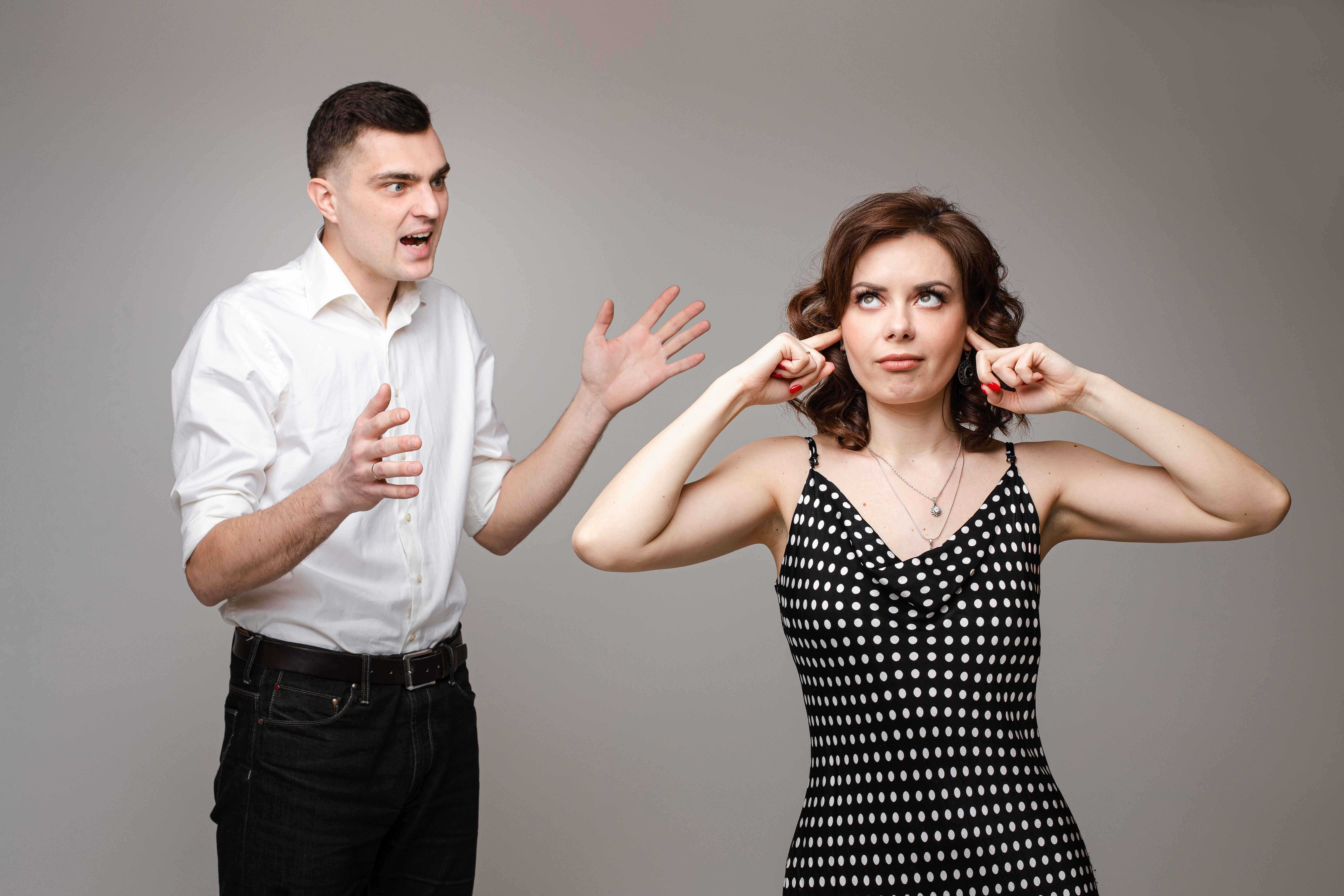 Tips Menghadapi Pasangan Bad Mood, Dijamin Ampuh